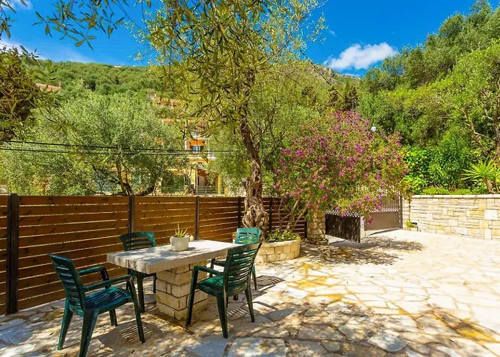 Katerina Vilă Katávolos