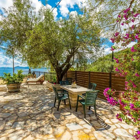 Katerina فيلة Katávolos