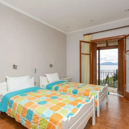 Katerina فيلة Katávolos